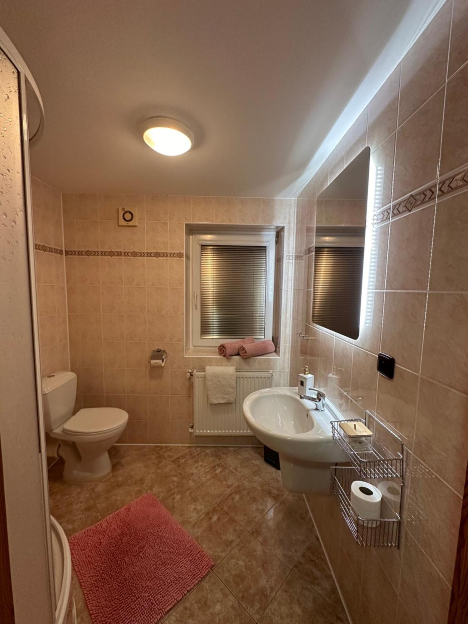 Hotel Penzion Benesov Broumov Exterior foto