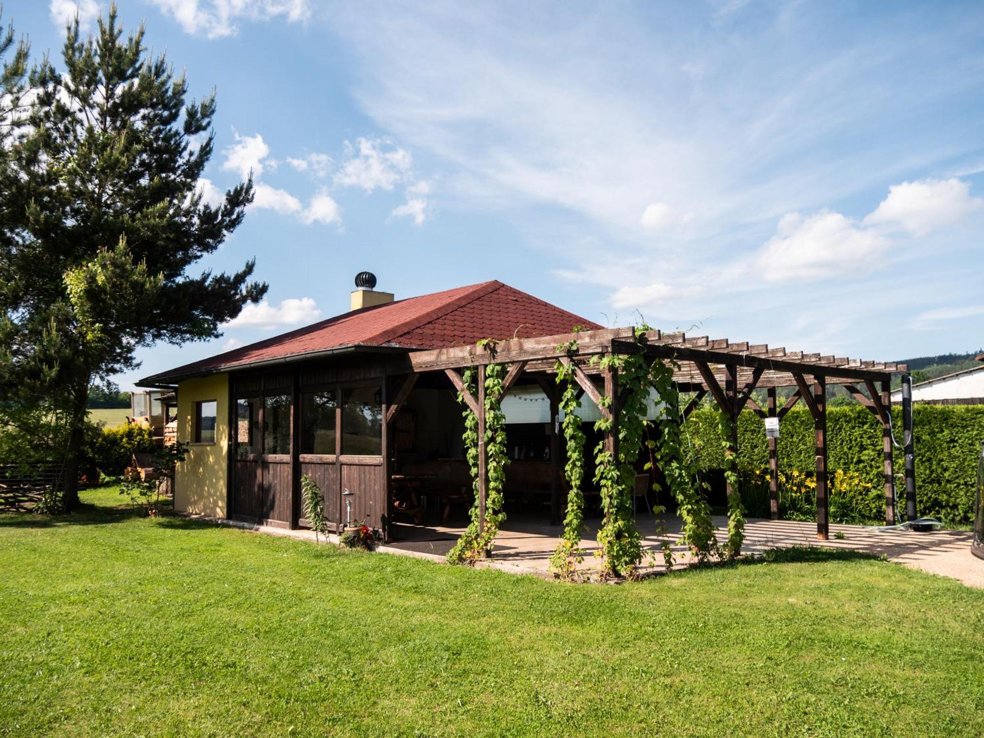 Hotel Penzion Benesov Broumov Exterior foto